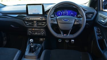 Ford Focus ST Edition - dash