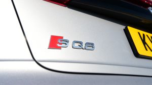 Audi SQ8 - badge