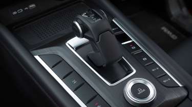 GWM Poer300 - transmission