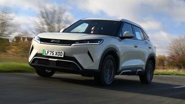 BYD Atto 2 - front tracking