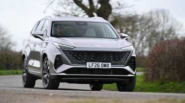 MGS9 - front cornering