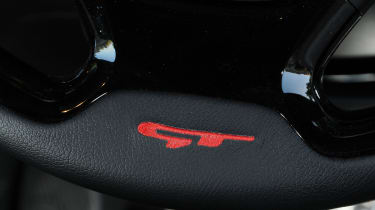 Kia Pro_cee&#039;d GT steering wheel