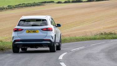 Mercedes GLA - rear cornering
