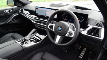 BMW X6 xDrive40i M Sport - dashboard