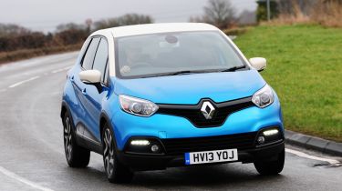 Renault Captur automatic 2014 action