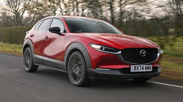 Mazda CX30 - front tracking