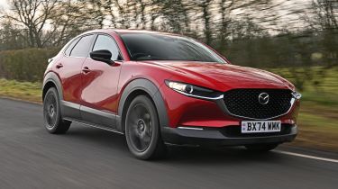 Mazda CX30 - front tracking