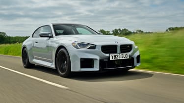 BMW M2 - front tracking