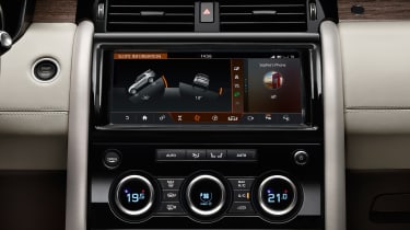 Land Rover Discovery 2017 - official incontrol touch pro 2