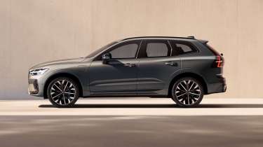 Volvo XC60 - side static