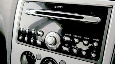 Ford Focus Sony stereo