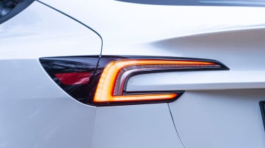 Tesla Model 3 RWD - tail light