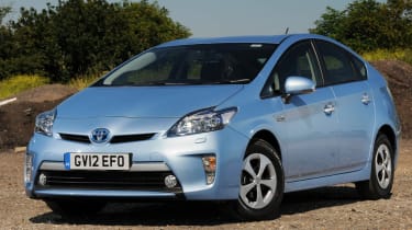 Toyota Prius Plug-in front static