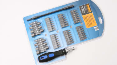Halfords Ratchet Screwdriver and Bit Set