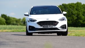 Ford%20Focus%20ST%20Mountune%20m330%202020-4.jpg