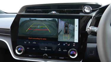 Lexus RZ 300e - 360 degree camera system