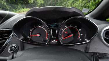 Ford Fiesta ST200 - dials