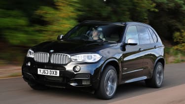 BMW X5 M50d Front action