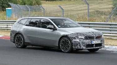 BMW i3 Touring spy shots - front angled