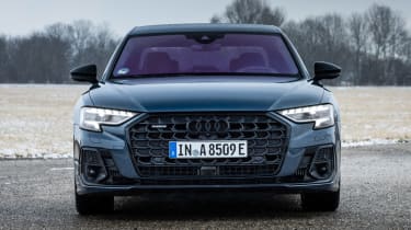 Audi A8 60 TFSI e - full front