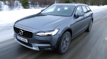 Volvo V90 Cross Country - front