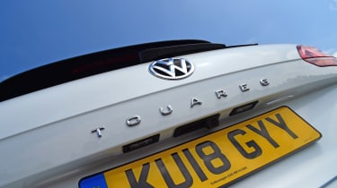 Volkswagen Touareg - rear badge