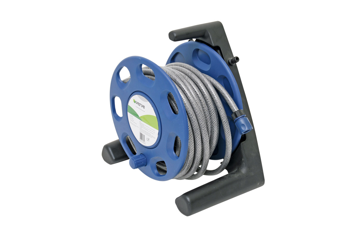 verve-freestanding-hose-reel-set-auto-express