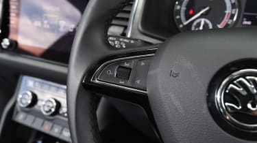 Mazda CX-5 vs Skoda Kodiaq vs VW Tiguan - Skoda Kodiaq steering wheel