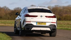 BMW X6 twin test - rear