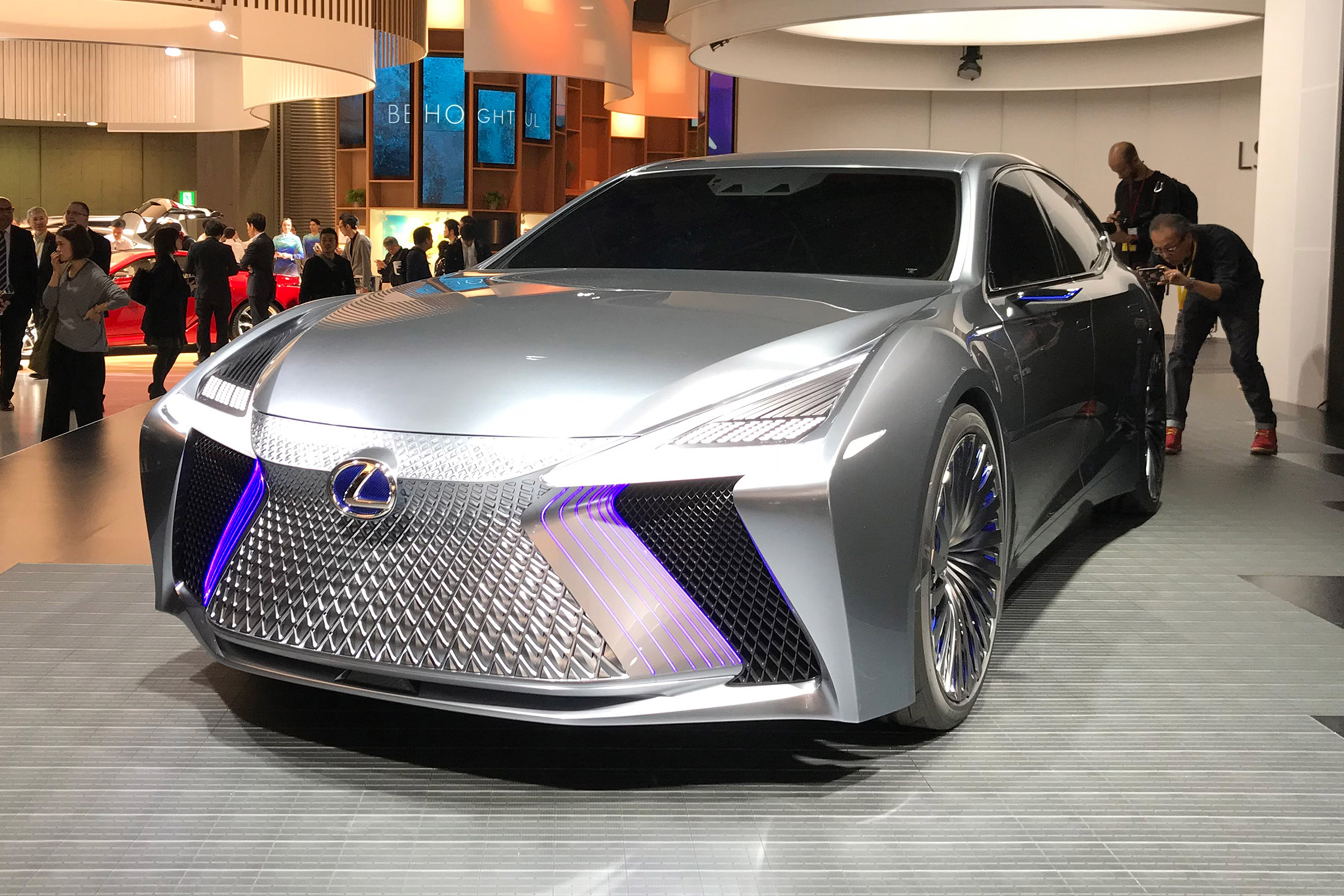 Lexus Ls Concept Revealed At Tokyo Auto Express 8572