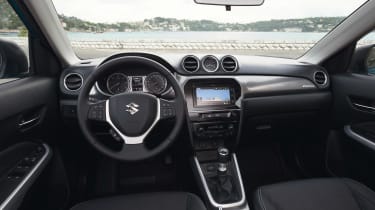 Suzuki Vitara - dash
