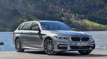 BMW 530d Touring - front static
