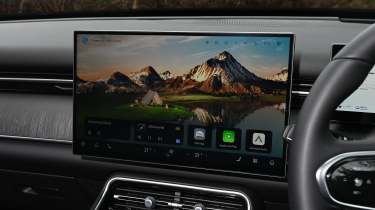 New Chery Tiggo 9 2025 UK review - screen