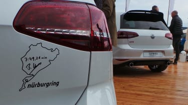 Volkswagen Golf GTI Clubsport S - Nurburgring record