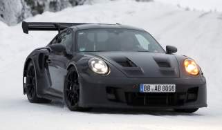 Porsche 911 GT3 RS - front 3/4