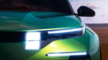 Citroen C5 Aircross concept - front light