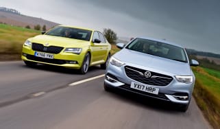 Vauxhall Insignia Grand Sport vs Skoda Superb - tracking