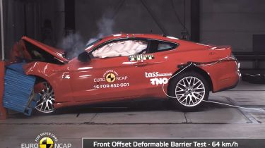 Ford Mustang crash test