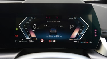 BMW X1 - dash screen
