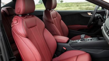 Audi A5 Coupe 2016 - seats