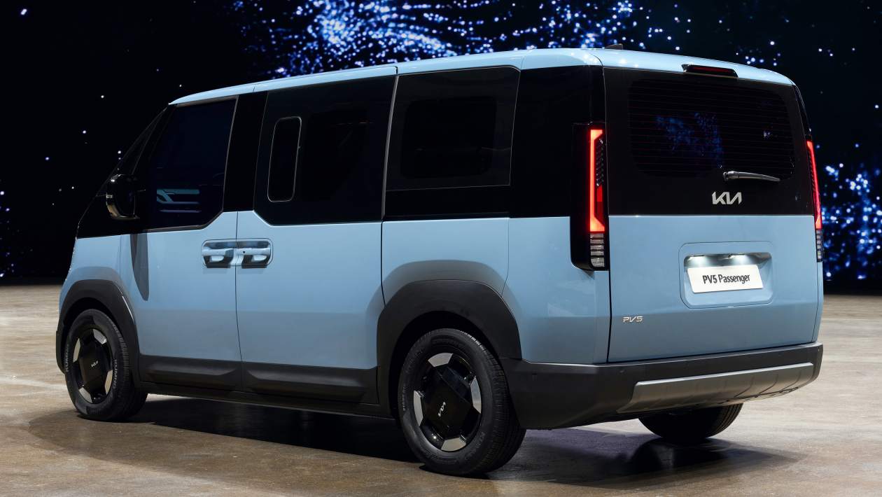 Kia%20PV5%20Passenger%202025-3.jpg