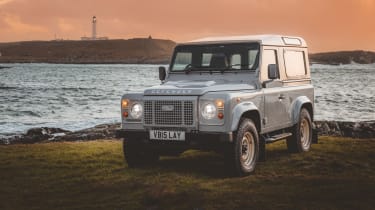 Land Rover Defender Works V8 Islay Edition - front