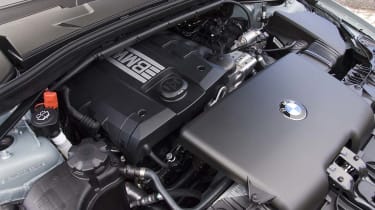 BMW 120i SE 3dr engine