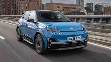 Nissan Micra - front tracking