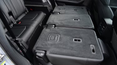 Audi Q7 - second row seats folded
