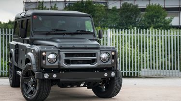 Kahn Design Defender front