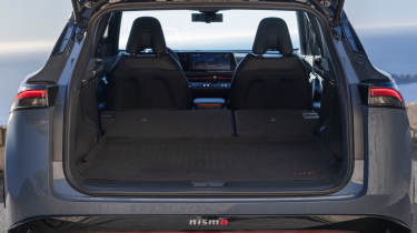 Nissan Ariya Nismo - boot seats down