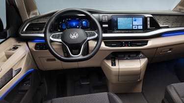 Volkswagen T7 Multivan - dash