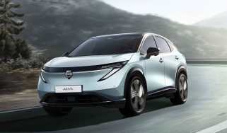 New Nissan Ariya facelift - front tracking 