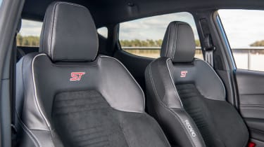 Ford Fiesta ST - front seats